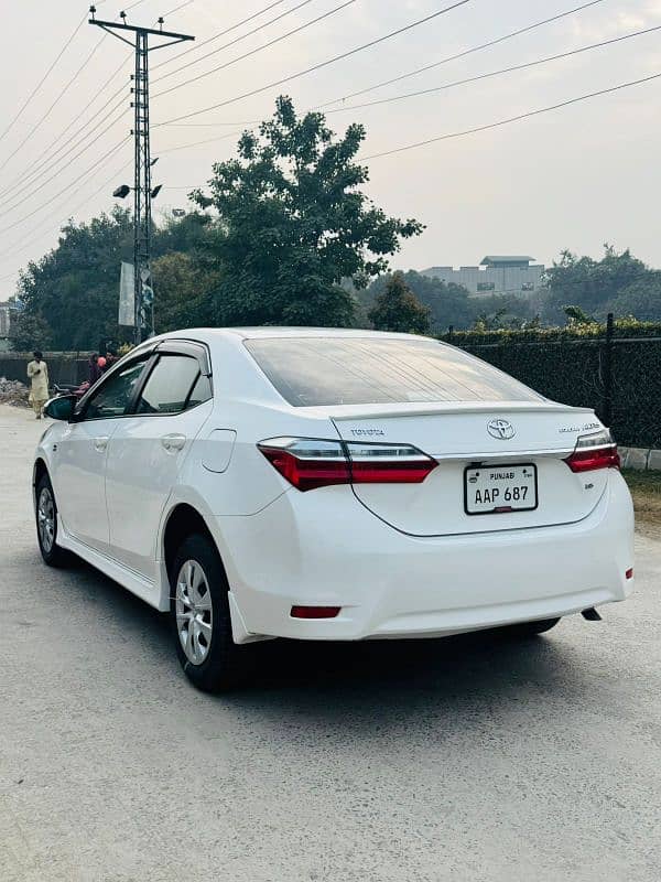 Toyota Corolla Altis 2020 11