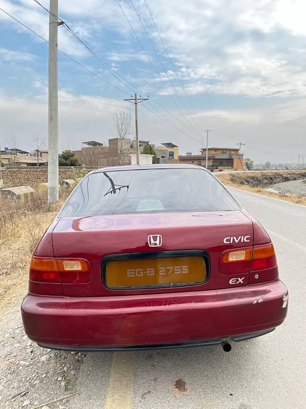 Honda Civic EXi 1995 3