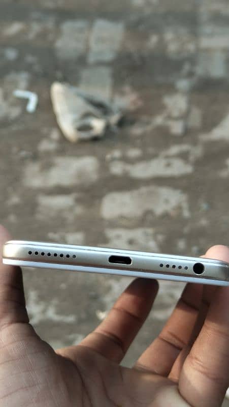 OppO F1s 4 64 all ok like New 1