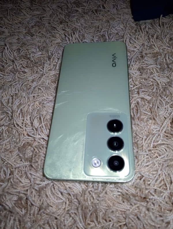 vivo y100 8 256 just box open no used 100 /100 3