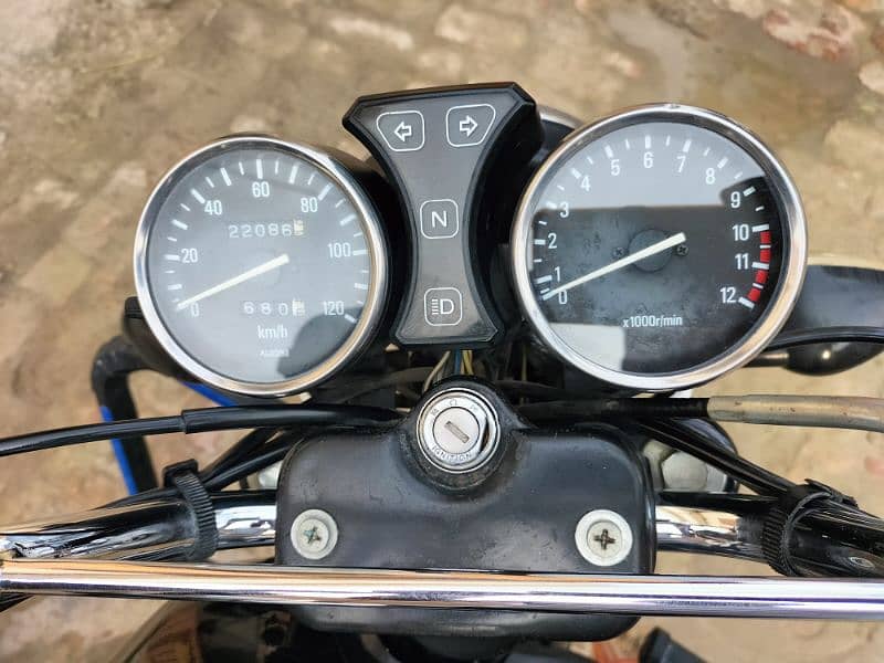 Suzuki GS150 For Sale 4