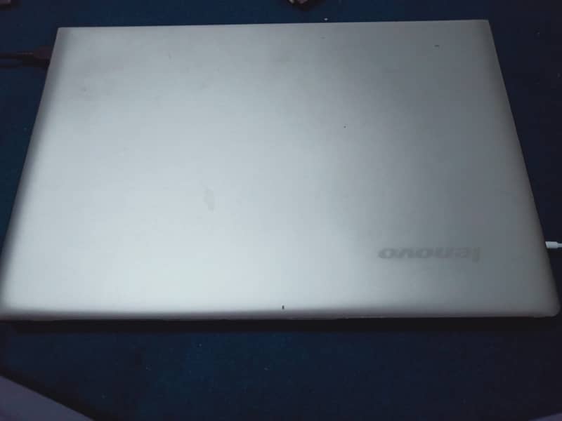 Lenovo Ideapad 300-Core i5(6th Gen),8GB RAM,256GB SSD, Great Condition 4