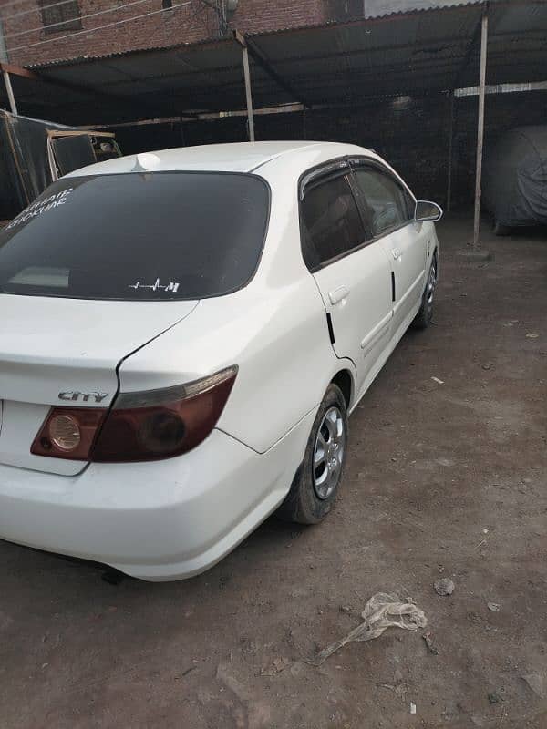 Honda City IDSI 2006 5