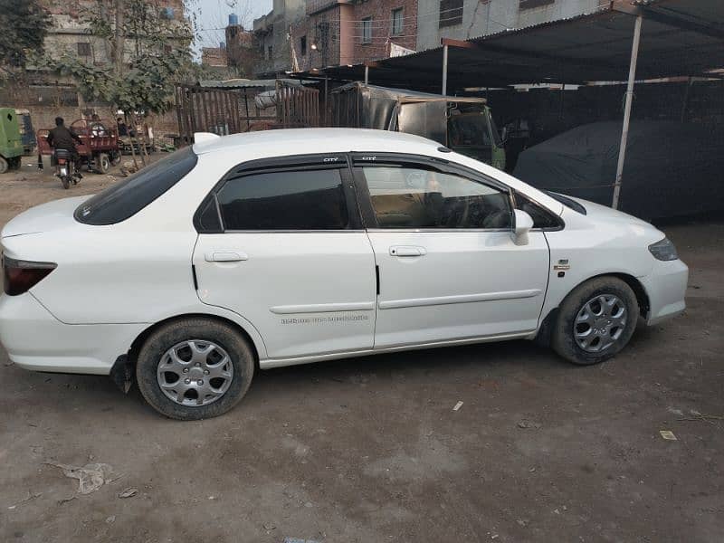 Honda City IDSI 2006 8