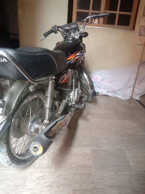 honda 125 2018 model larrkana number 4