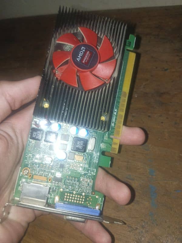 AMD r5 430 2