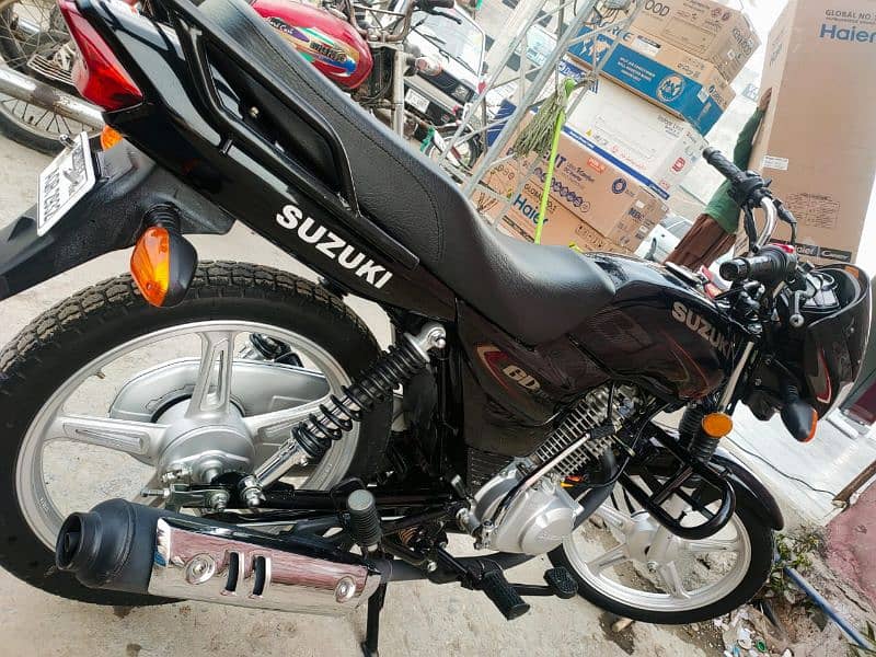 Suzuki 110 6