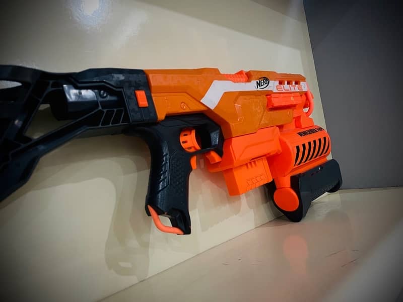 Nerf Elite Gun 1