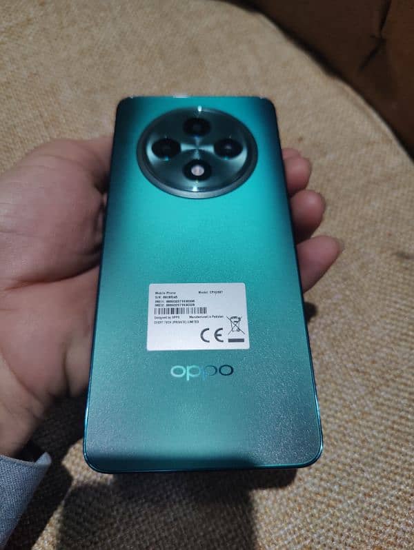 oppo f12 pro 8/256 1