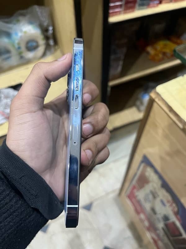 IPhone 13 Pro Non PTA JV 4