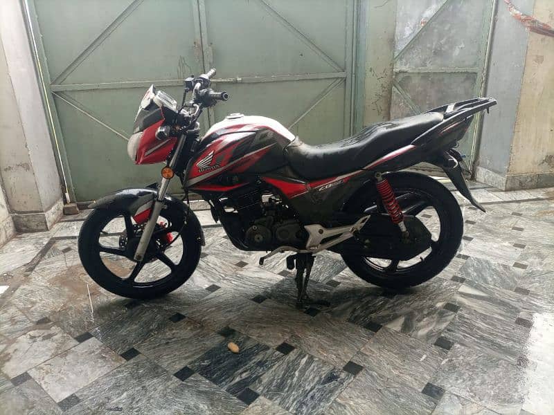 cb150f Honda 5