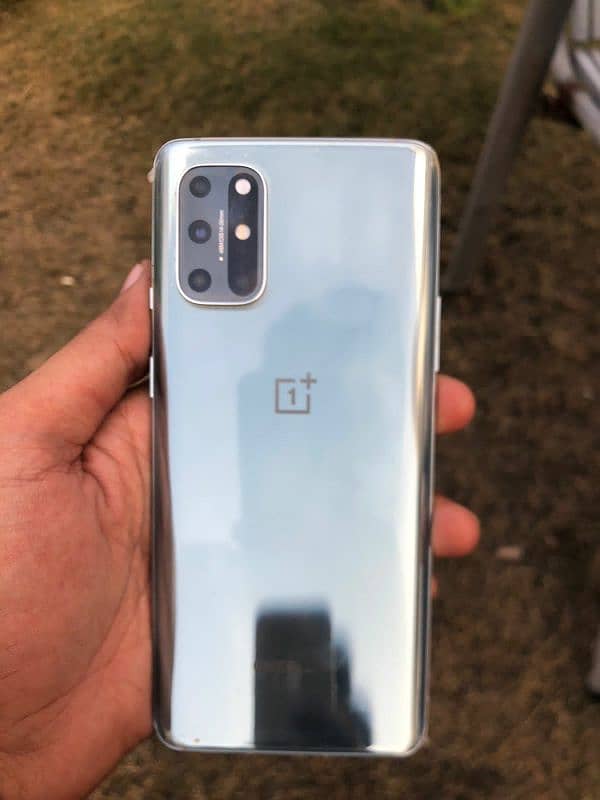 One Plus 8T (12+256) in Excellent Condition 2