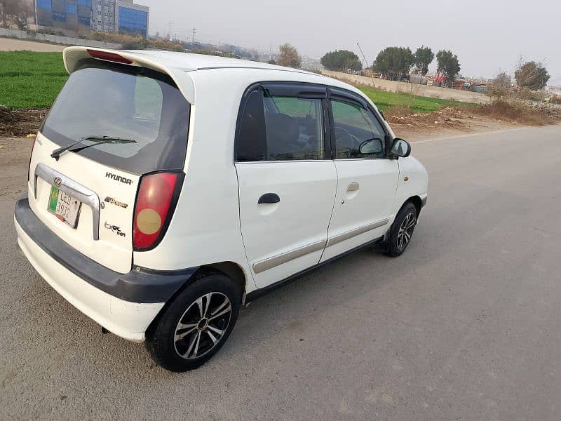 Hyundai Santro Suzuki mehran Suzuki cultus Suzuki Alto WagonR 3