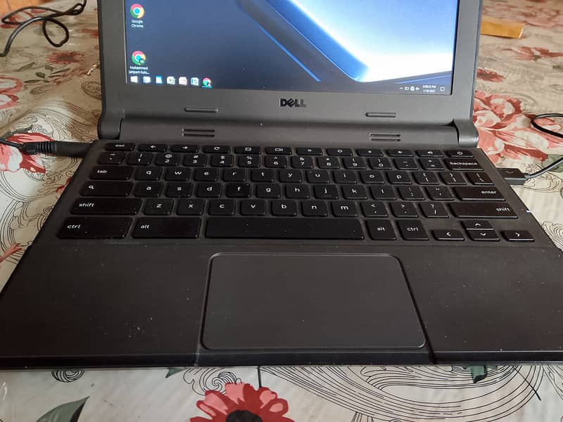 Dell Chromebook 3120 1