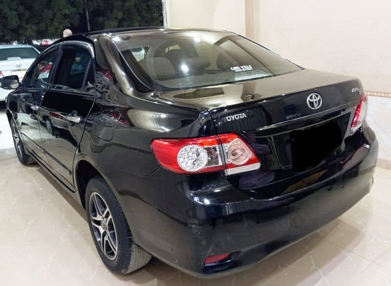 Toyota Corolla XLI 2011 3