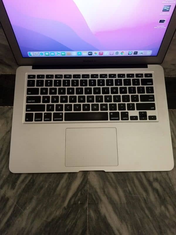 MacBook air 2017 13 inch 8gb 128gb 2