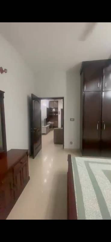 10 MARLA UPPER PORTION FULLY FURNISHED AVAILABLE FOR RENT NEAR UCP UNIVERSITY 3