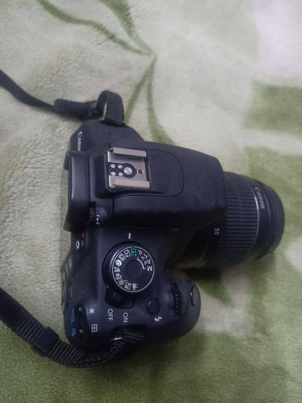 DSLR camera 2