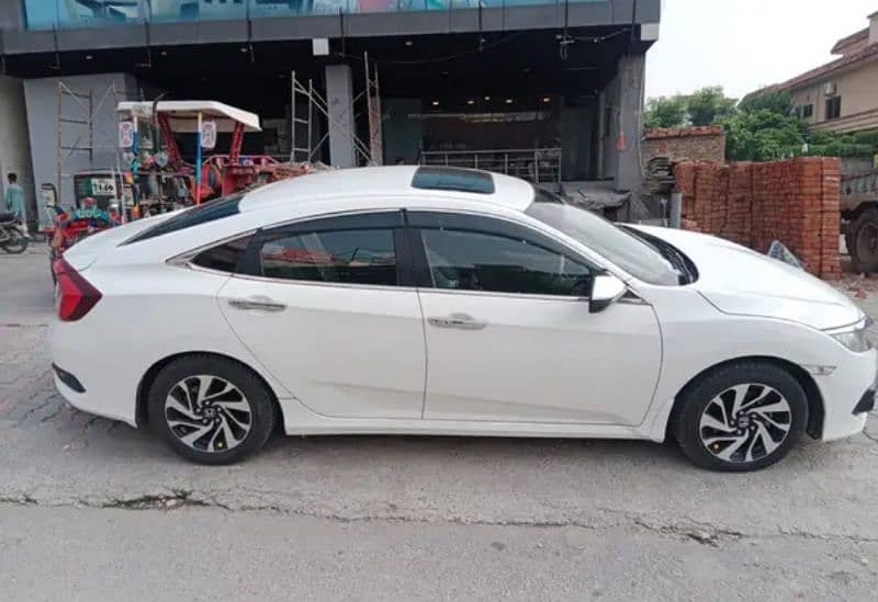 Honda Civic VTi Oriel Prosmatec 2017 1