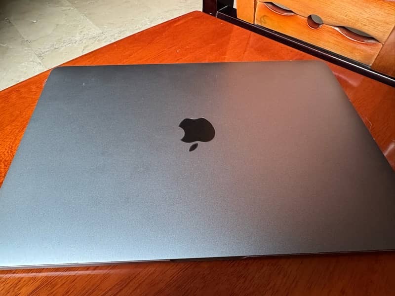 Macbook Pro 2019 13" 3