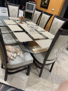 Motive Dinning Table with 8 Chairs