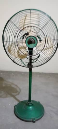 1 National Padestral Fan , 1 Table Fan