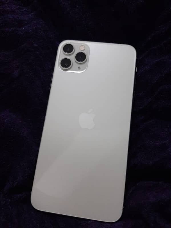 iphone 11 pro max 1