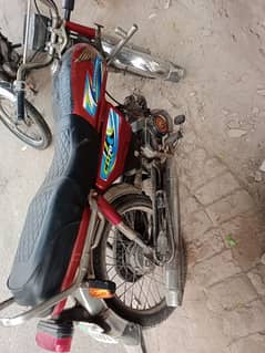 Honda CD 70cc good condition original copy or bio matric available ha