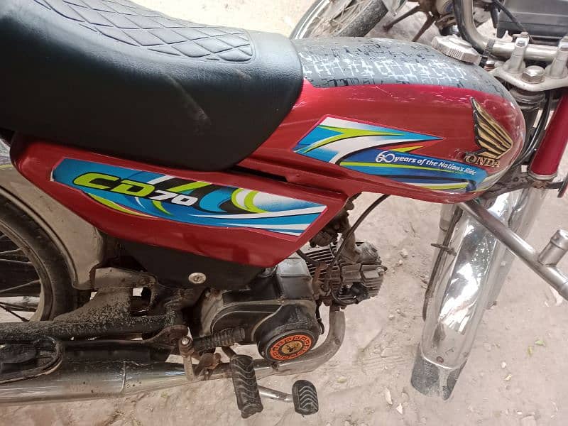 Honda CD 70cc good condition original copy or bio matric available ha 1