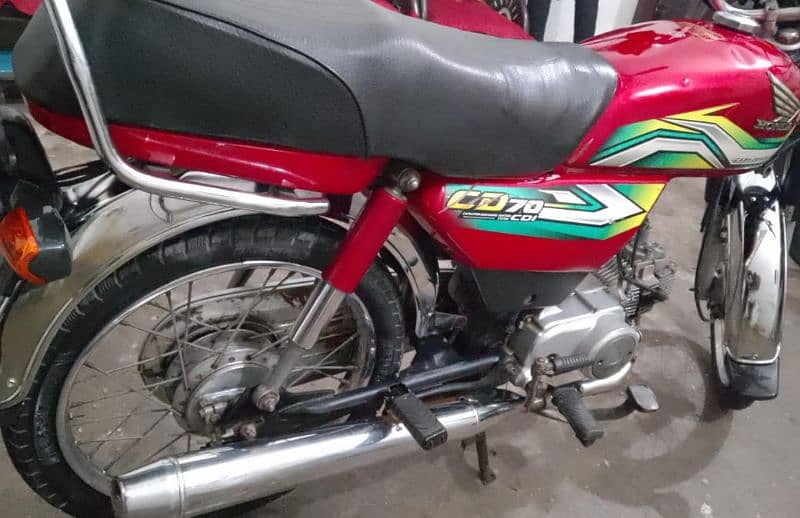 Honda cd70 punjab nmbr 2