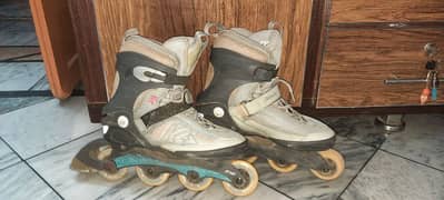 Professional skating shoes