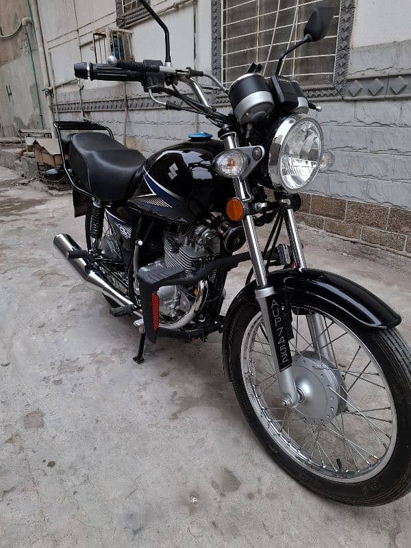 Suzuki GS 150 2024 0