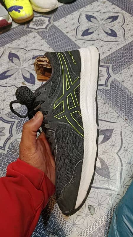 brand shoes like new 12