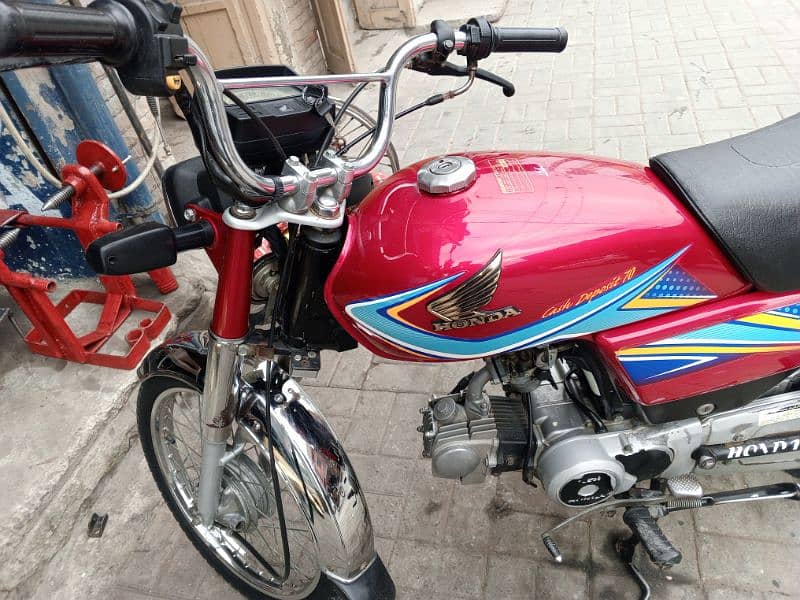 Honda cd 70 far sale achi condition MN 6