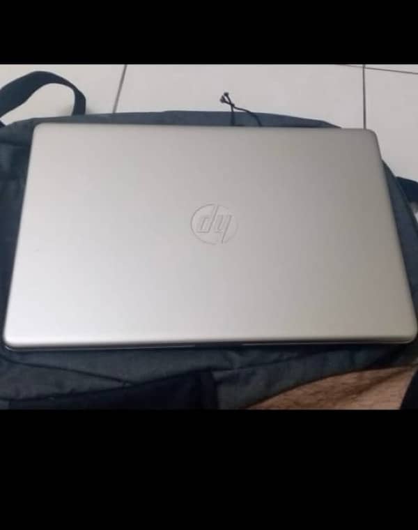 hp laptop brand new 1