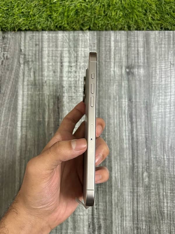 iPhone 15 pro max 256Gb 4