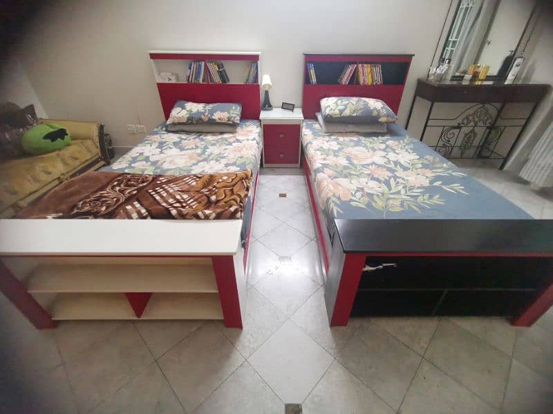 TWO SINGLE MODERN BED 0