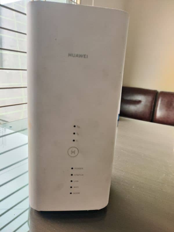 Huawei 5G + 4G Router 0