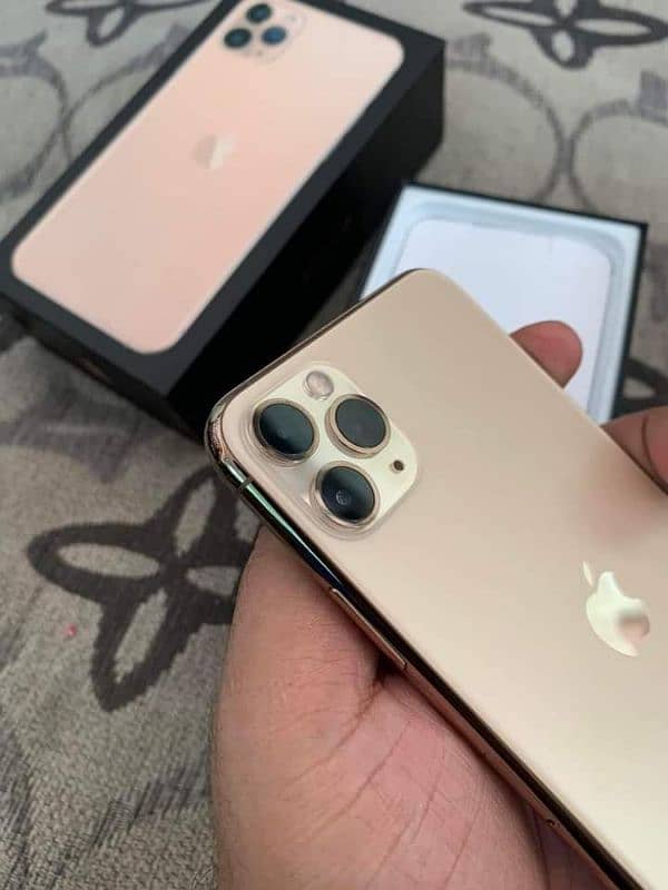 iPhone 11 pro max pta approved 1