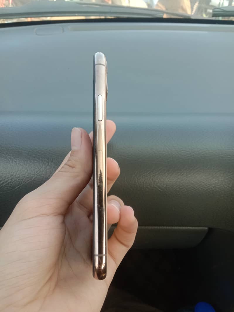 Iphone 11 pro non PTA jv 64 gb urgent sale 2