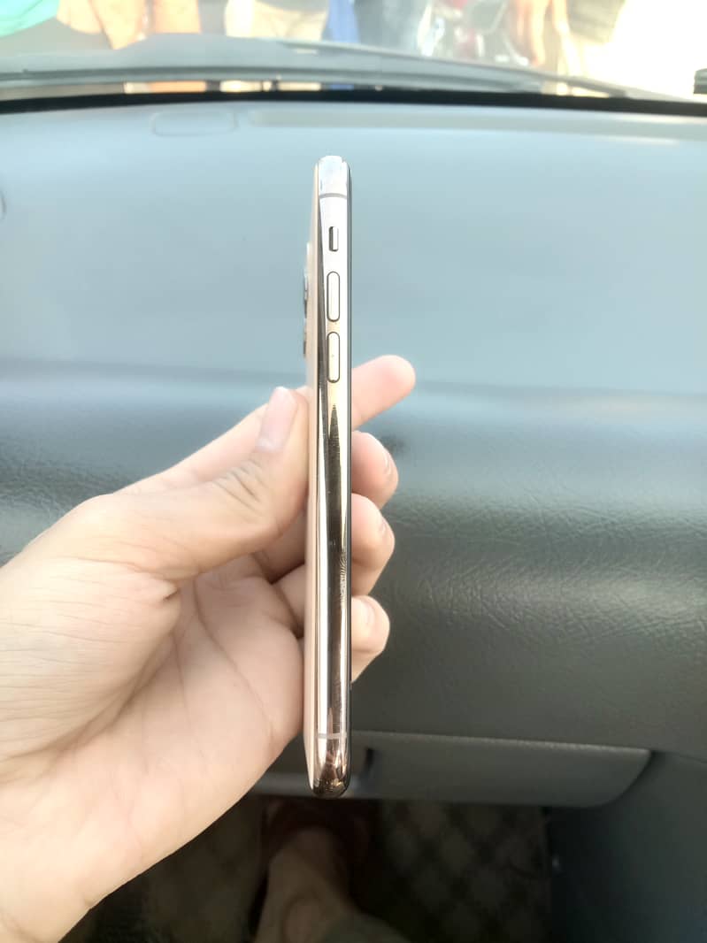 Iphone 11 pro non PTA jv 64 gb urgent sale 4