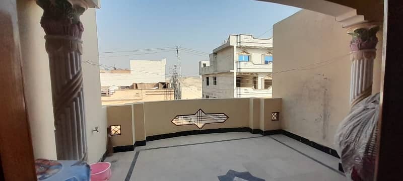 Spacious 10 Marla Double Story House Available For Sale In Gulshan-e-Iqbal 15