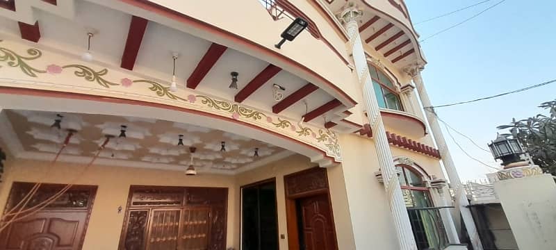 Spacious 10 Marla Double Story House Available For Sale In Gulshan-e-Iqbal 36