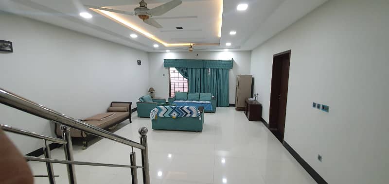 FULLY FURNISHED Room FOR RENT 0