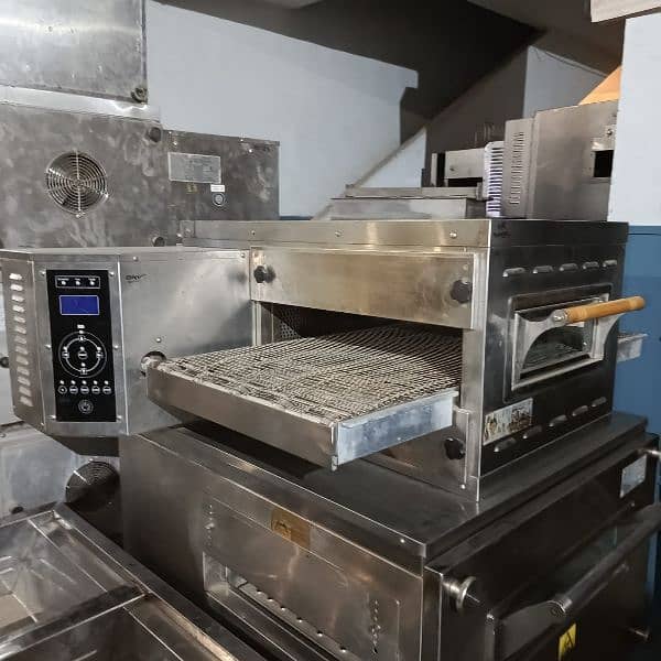 Conveyor Commercial Pizza oven SB Kitchen Engineering 10