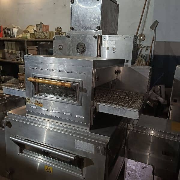 Conveyor Commercial Pizza oven SB Kitchen Engineering 12