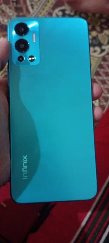 infinix hot 12 6 + 5 128 GB ram room 5