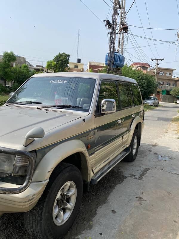 Mitsubishi Pajero 1993 2