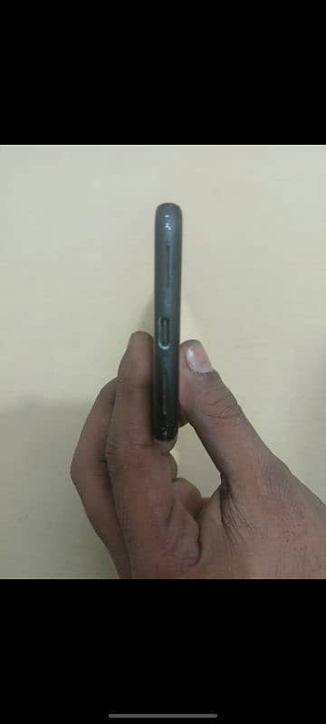 google pixel 4 XL condition 10by9 5