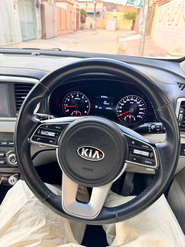 KIA Sportage 2021 9